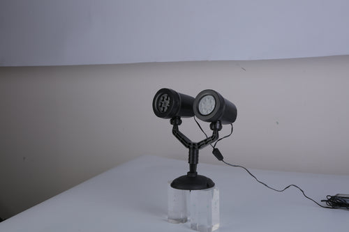 1Pc Christmas Snowflake Projector Light Dual Head LED Stake Light IP44 Waterproof Xmas Decoration For Holiday Indoor Outdoor Use Garden Patio Wall Decor